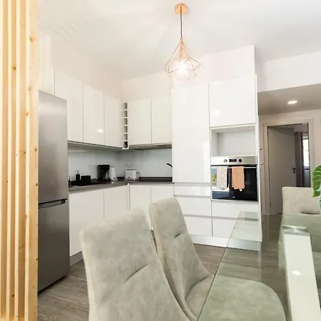 Sunny Spot By Rent-a-key Appartement